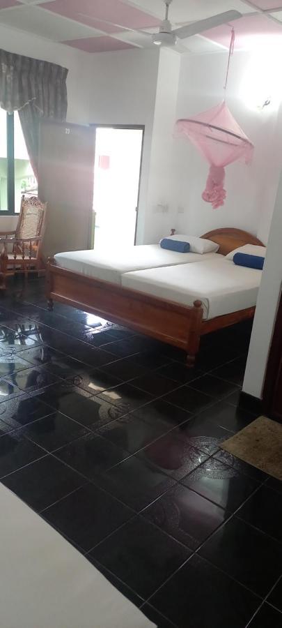 Ocean View Tourist Guest House At Negombo Beach Near The Airport Экстерьер фото